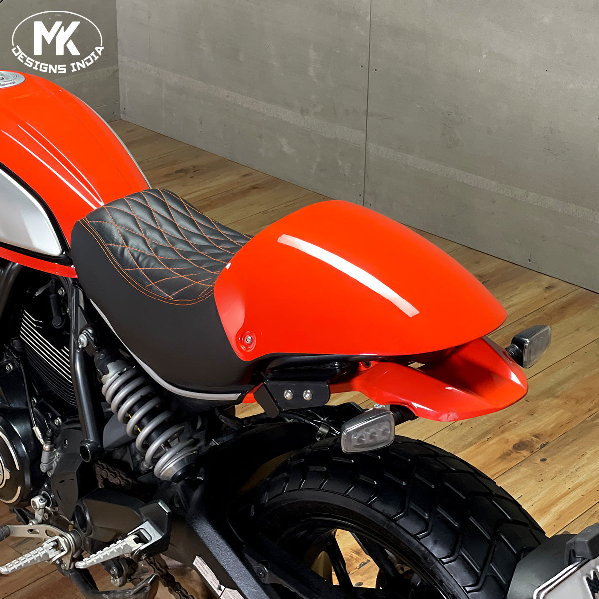 Caferacer Seat & Cowl Ducati