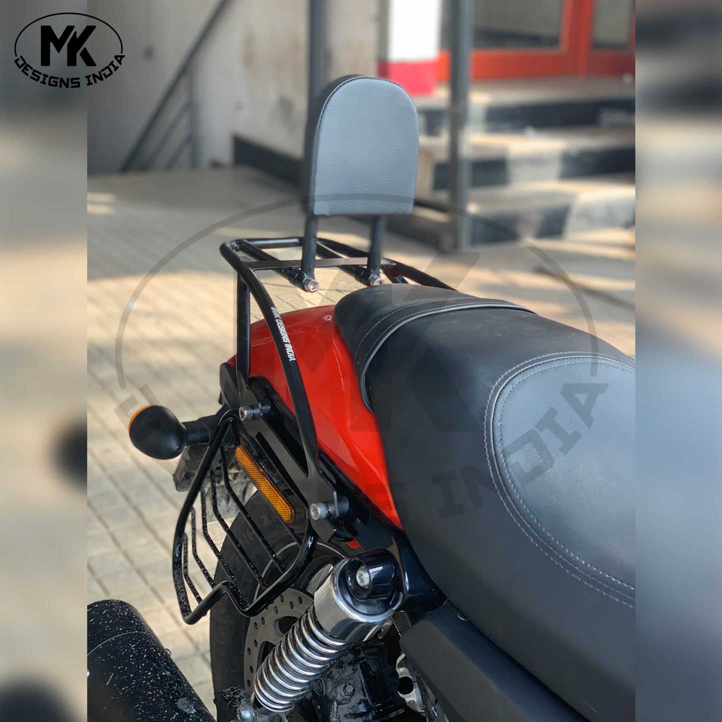 Backrest Street 750/500