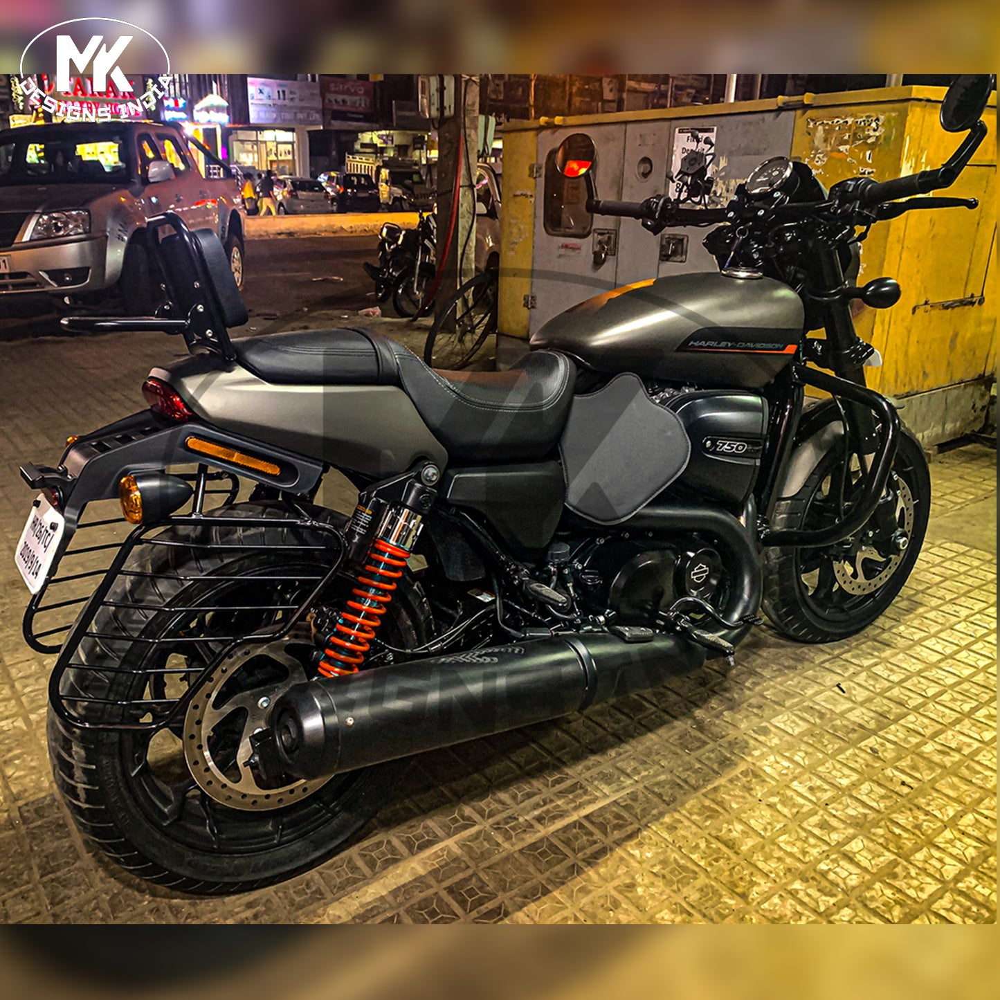 Backrest HD StreetRod with Carrier.