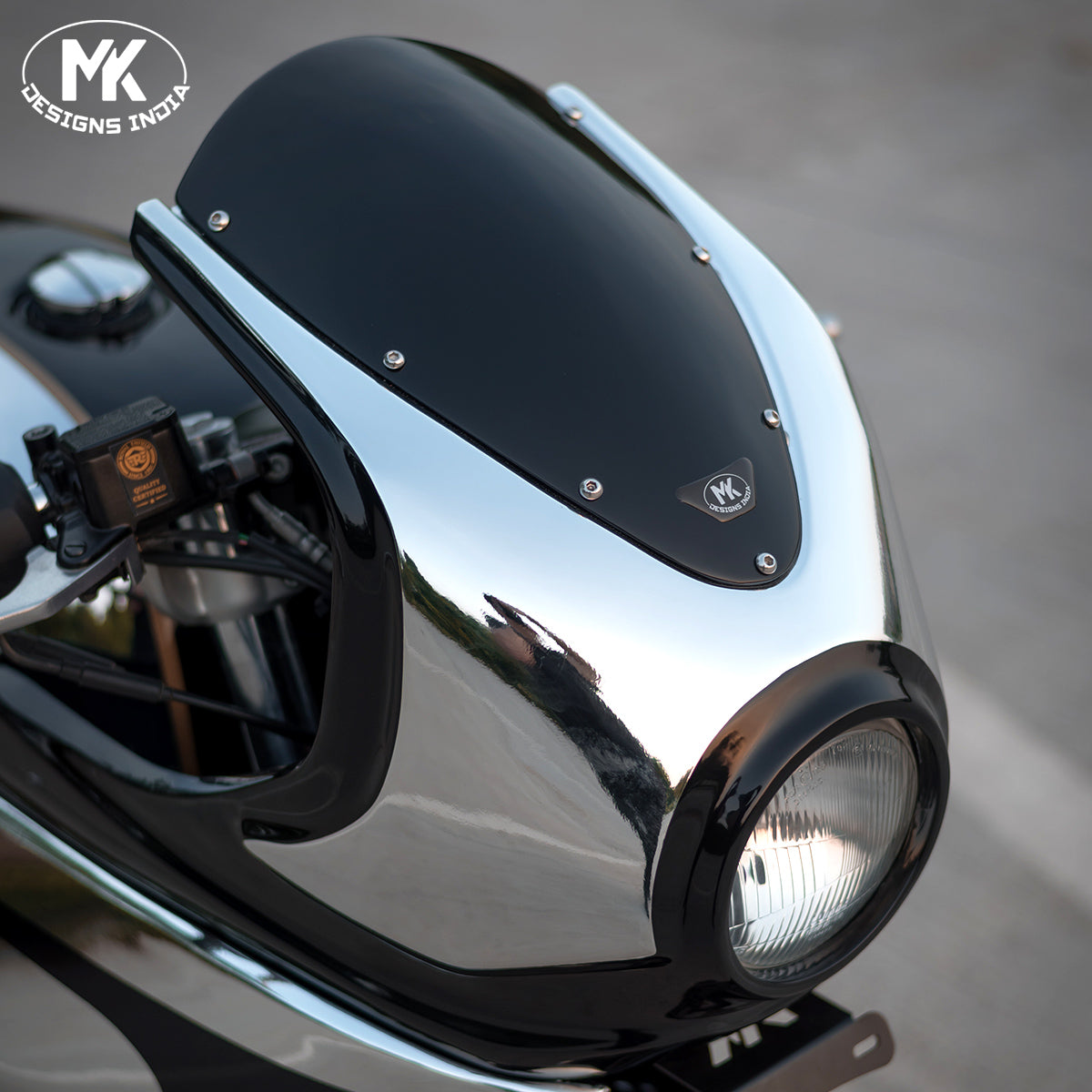 FF650 Mr. Clean (Chrome Vinyl Wrap X Black).