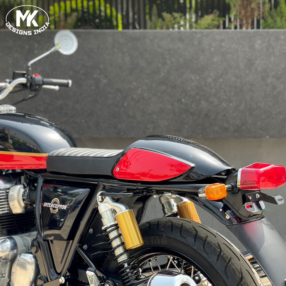 CafeRacer Seat & Cowl FF650.