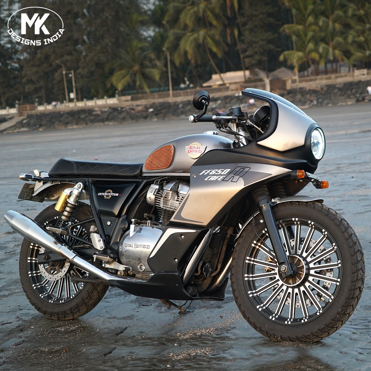 FF650 Silver Spectre.