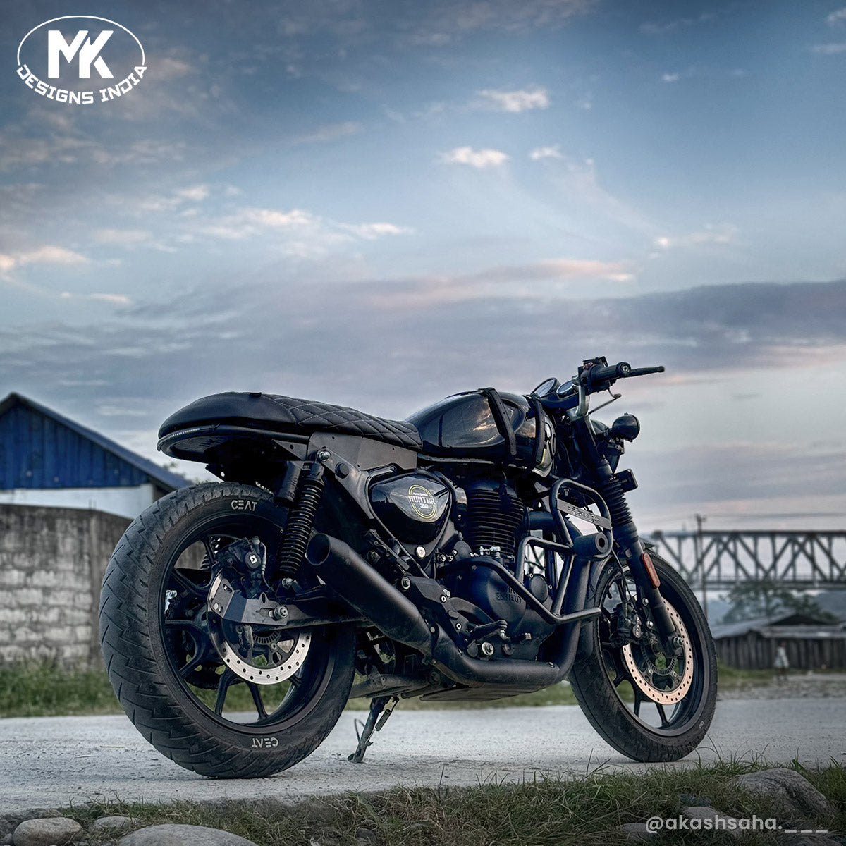 Seat & Subframe Kit - HNTR 350