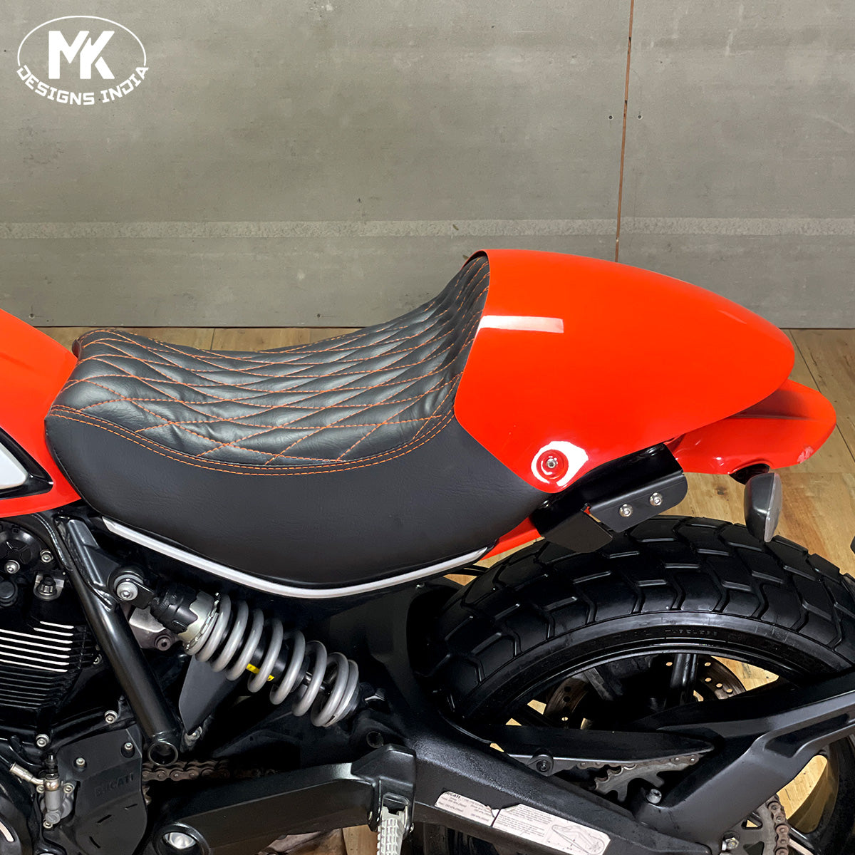Caferacer Seat & Cowl Ducati