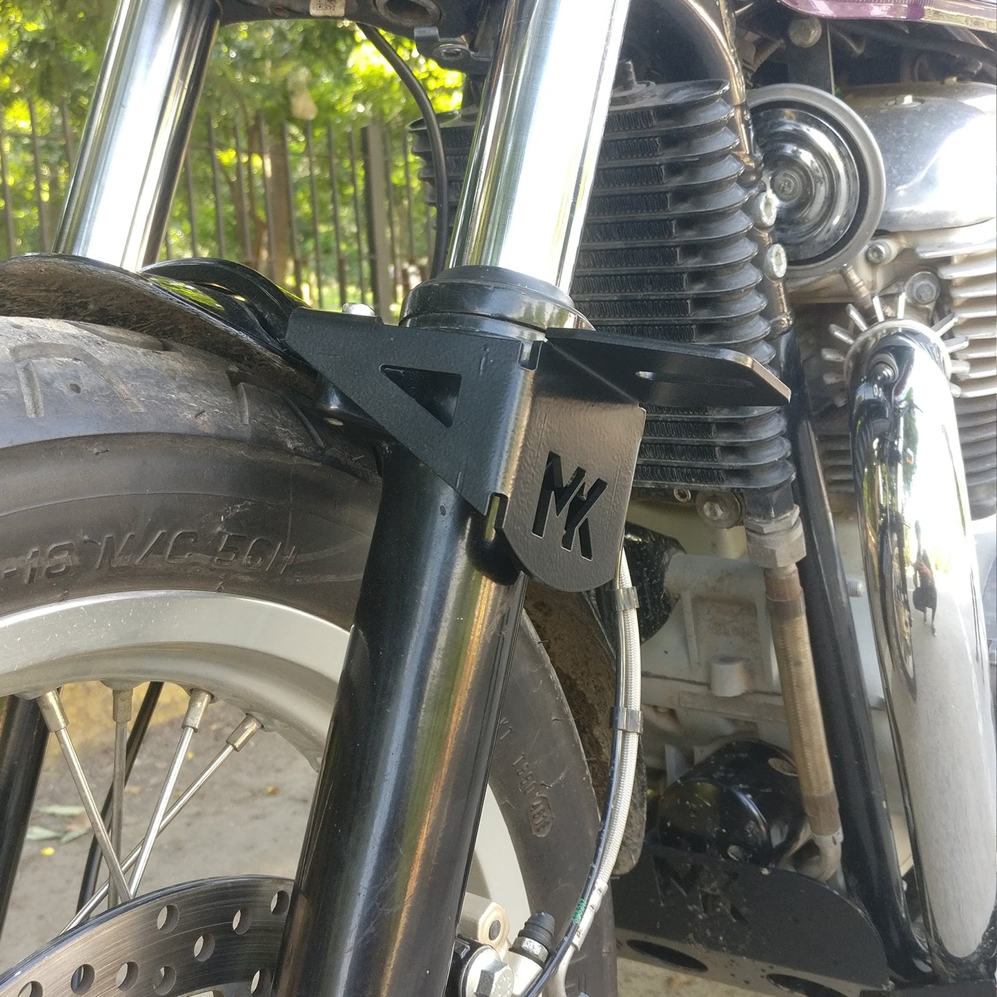 Auxiliary Mount.