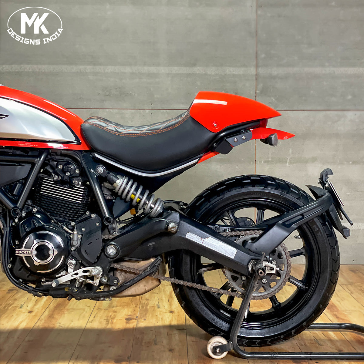 Caferacer Seat & Cowl Ducati