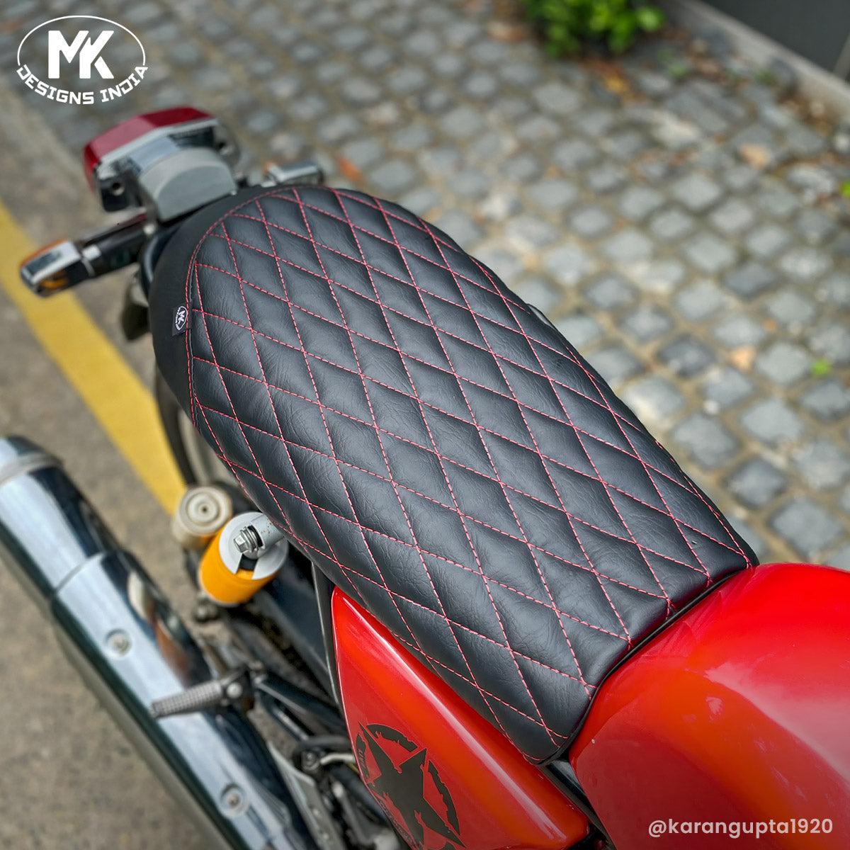 GT 535 Brat Seat.