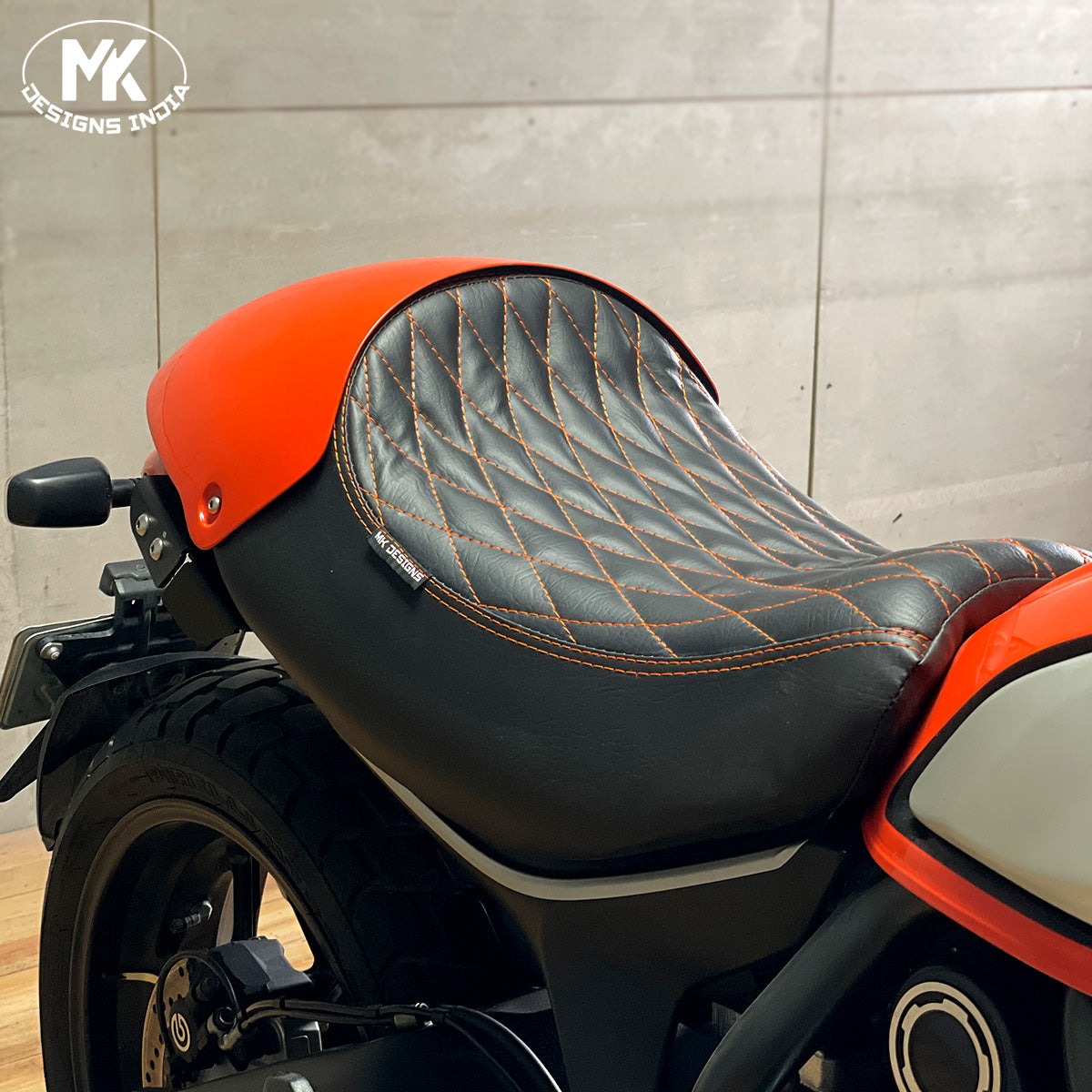Caferacer Seat & Cowl Ducati