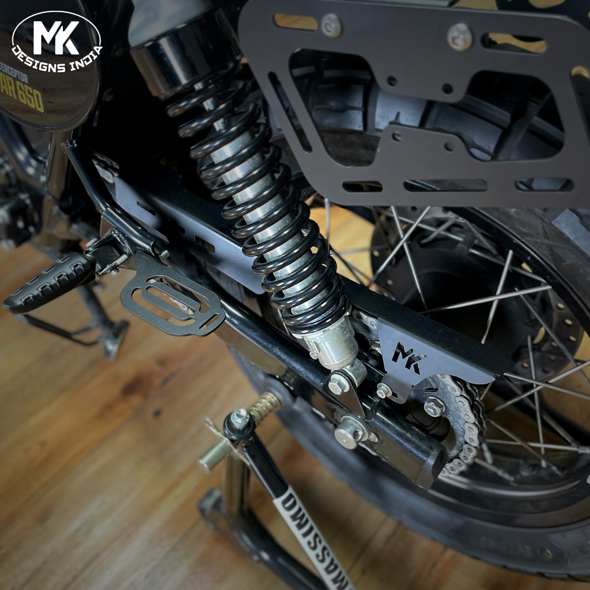 Chain Cover 650