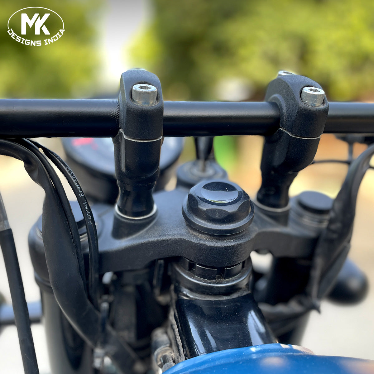 Drag Handle Bar with Risers for Hunter.