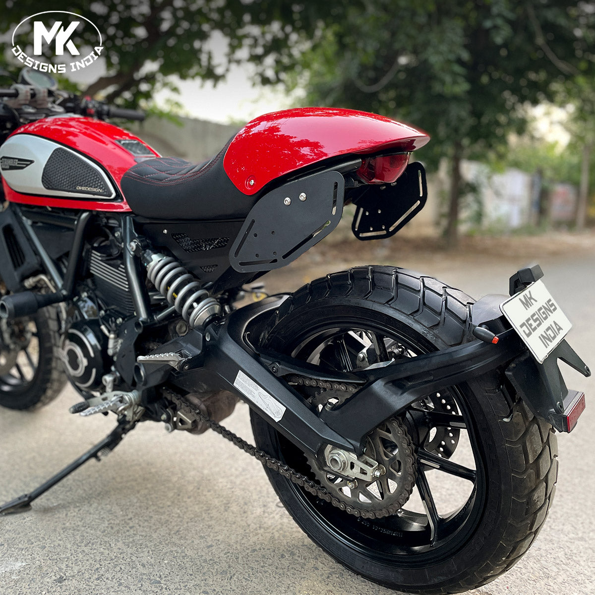CafeRacer Seat & Cowl Ducati.