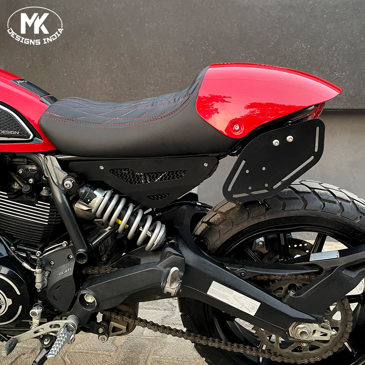 Saddle Stays Ducati.