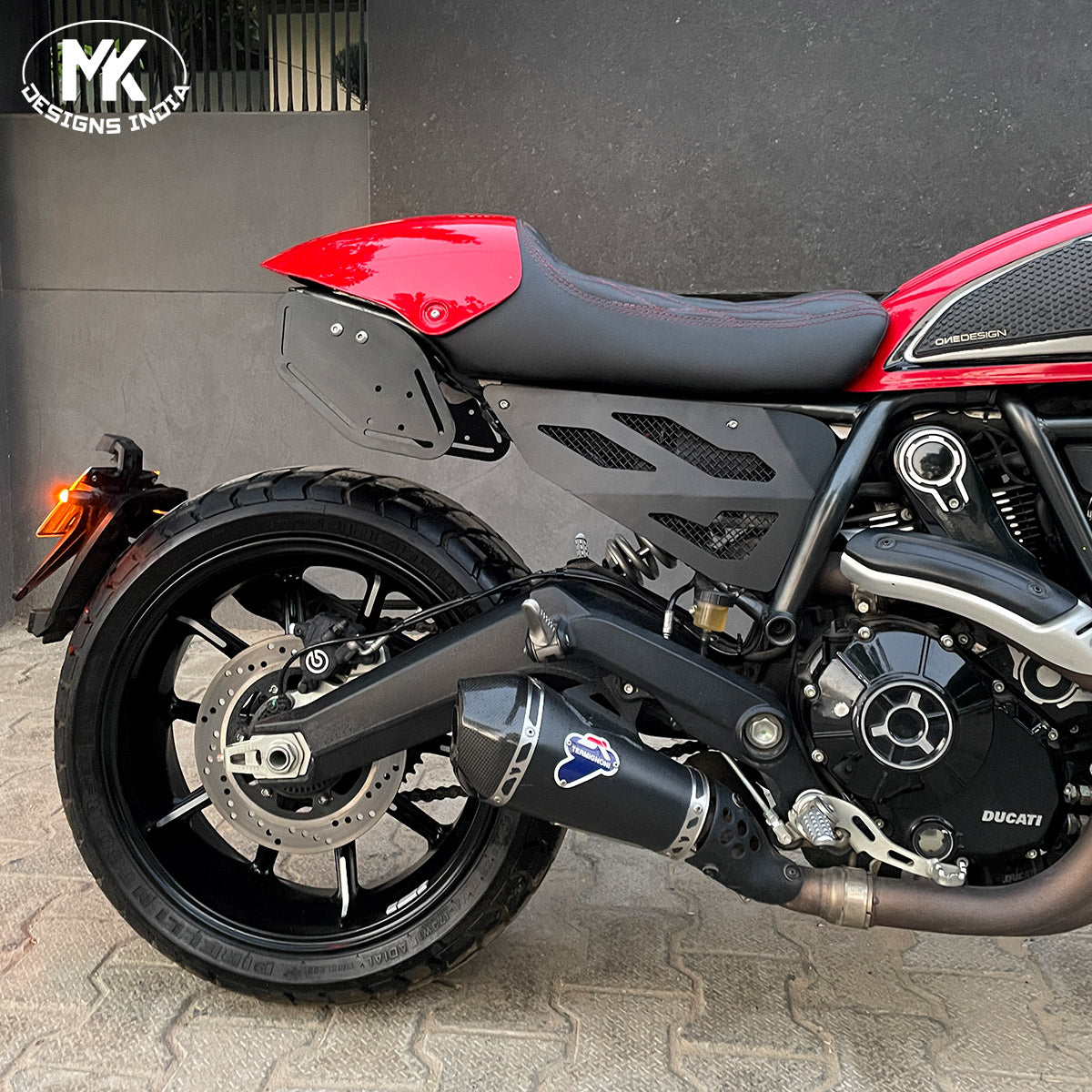 Side Panels Ducati.